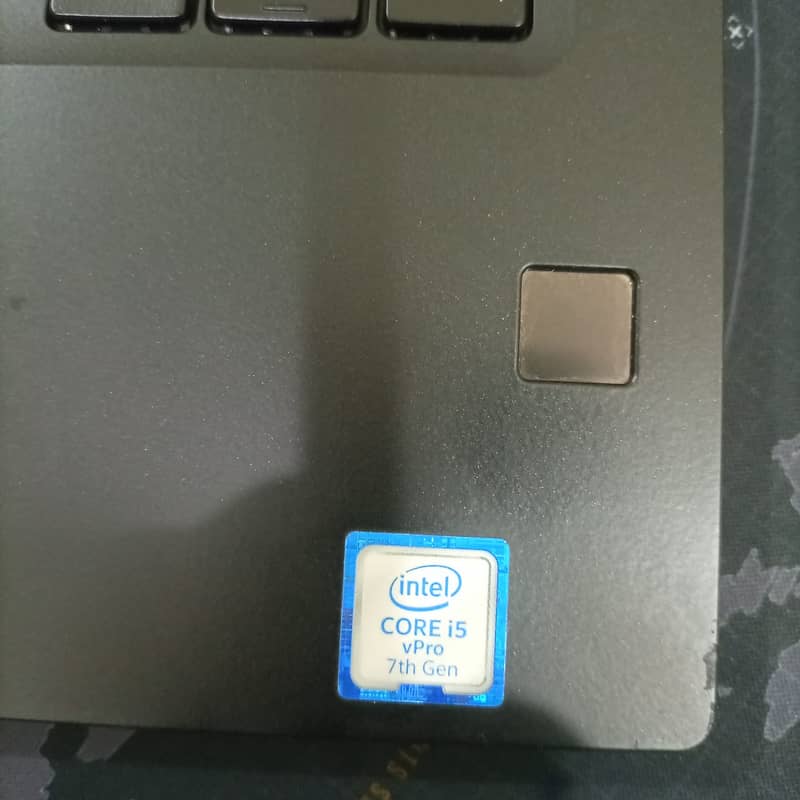 Dell 7390 Core i5 7th Gen 8GB RAM 256GB SSD 30 Days Check Warranty 15