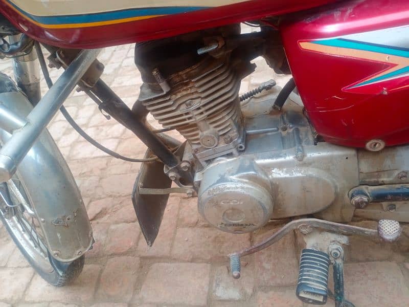 Honda 125 baick Red color 6 model documents complete 8