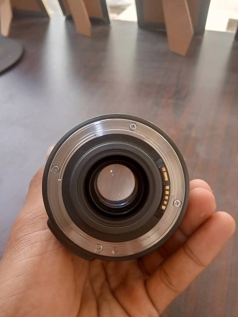 18-135 Canon lens 1