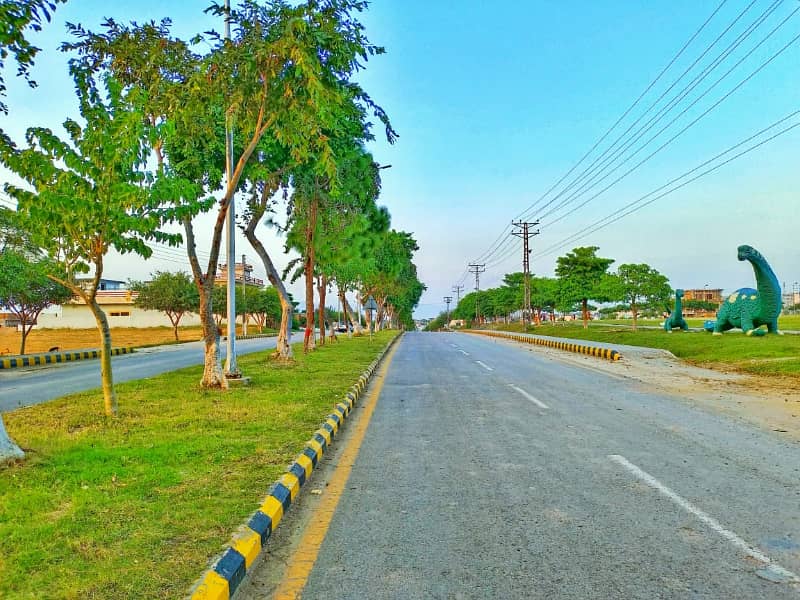 1 Kanal Corner Prime Location Plot For Sale in Fazaia Housing Scheme Tarnol islamabad 10