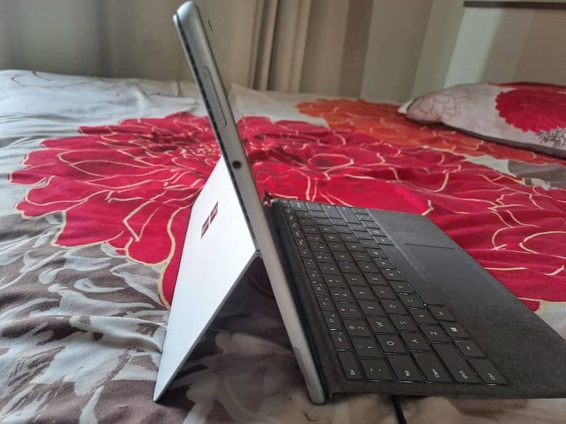 Microsoft Surface pro 8 for sale in new condition 3