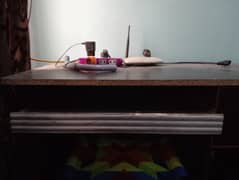 I am selling computer table