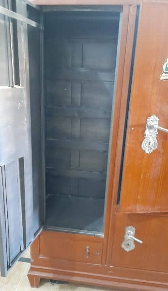 Iron Wardrobe Available for Urgent Sale 1