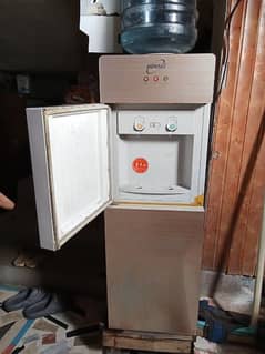 Water dispenser for sale