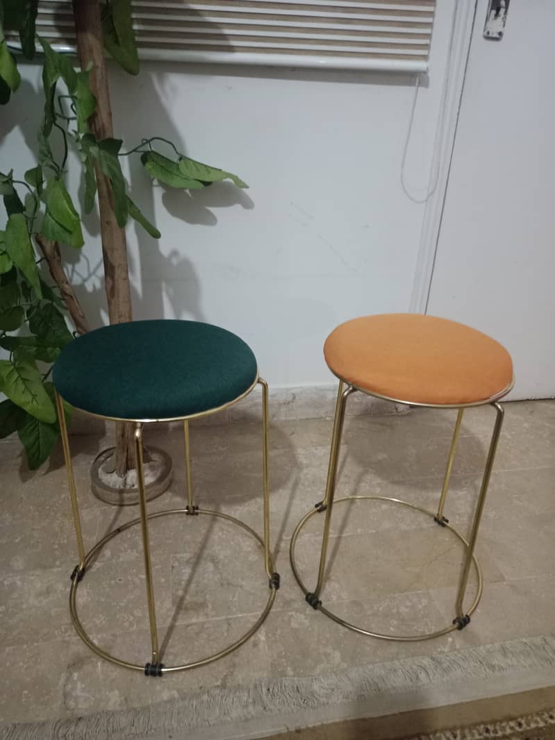 Pair of beautiful and elegant fancy stools 0