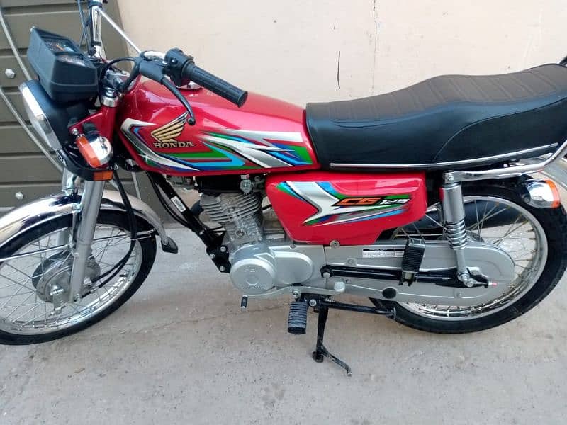 Honda125 2023 model ergent sale serious person contact 3