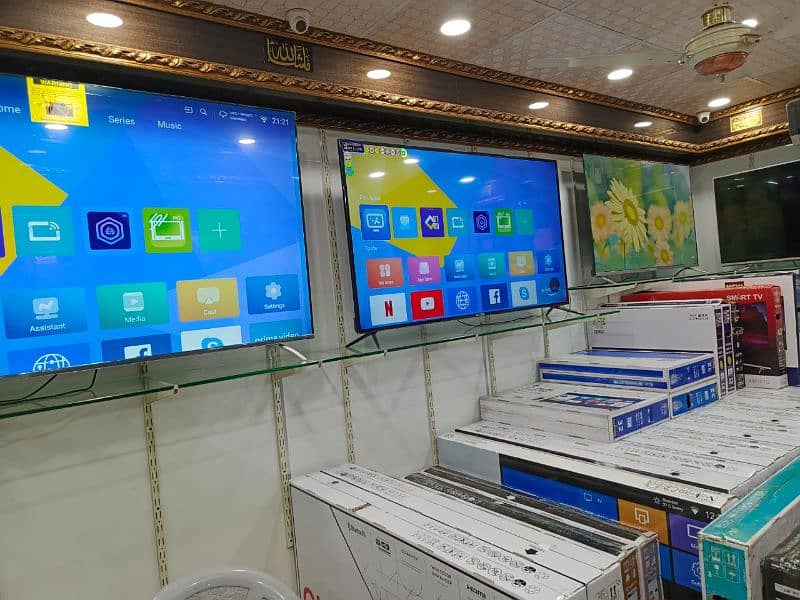 55 InCh q led tv Smart Samsung 03225848699 1