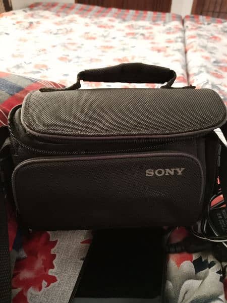 SONY HANDYCAM with all accessories 11