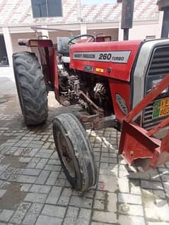 Messy Tractor 260
