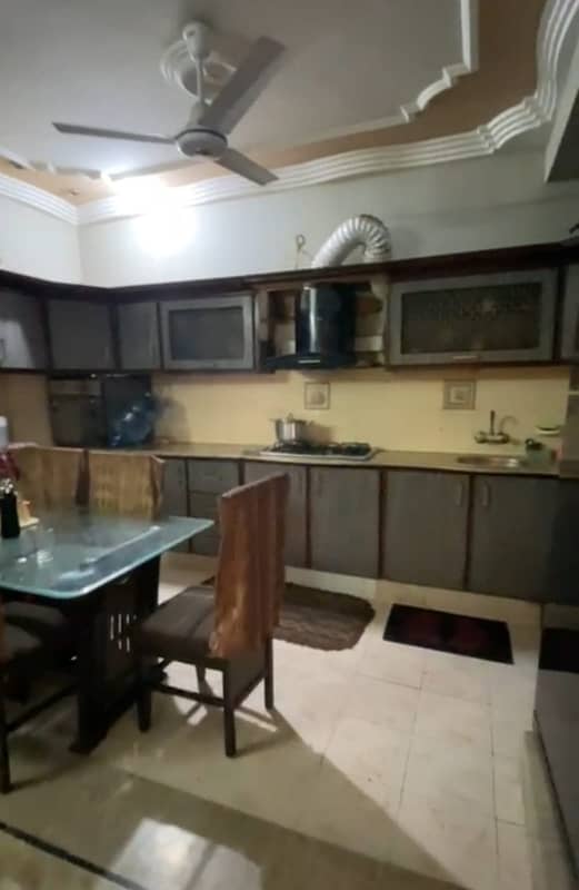 3 Bed DD Flat Available For Sale In Gulistan E Jauhar 9