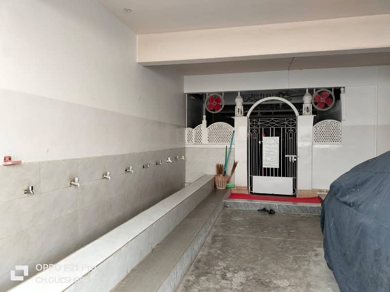 2 bed DD Flat Available For Sale in Gulistan e jauhar 2