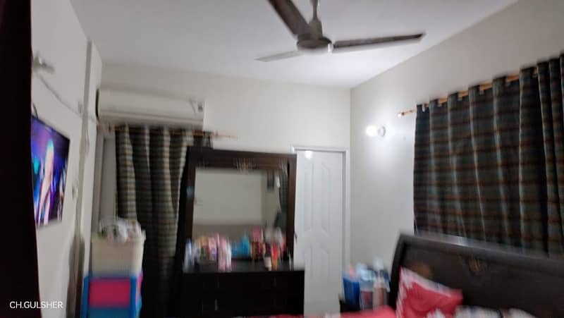 2 bed DD Flat Available For Sale in Gulistan e jauhar 8