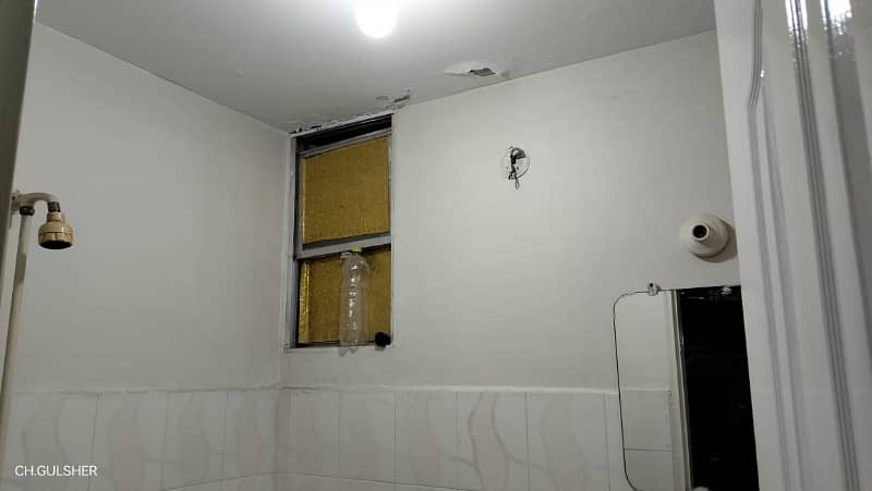 2 bed DD Flat Available For Sale in Gulistan e jauhar 10