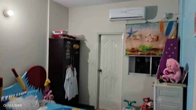 2 bed DD Flat Available For Sale in Gulistan e jauhar 19