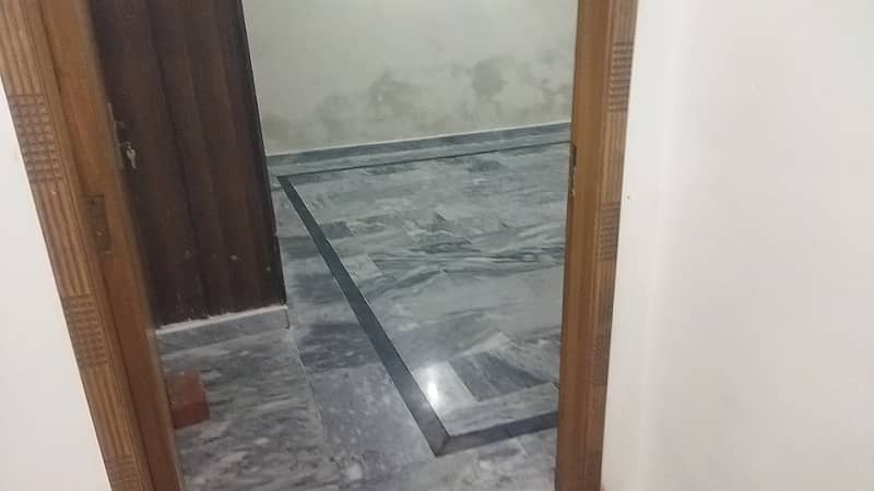 10 Marla Lower Portion Available For Rent In Shadaab Garden Main Ferozpur Road Lahore 2