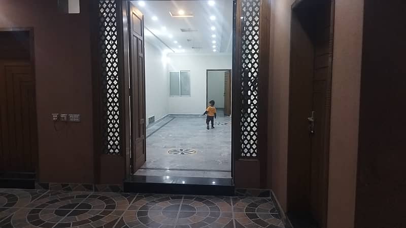 10 Marla Lower Portion Available For Rent In Shadaab Garden Main Ferozpur Road Lahore 36