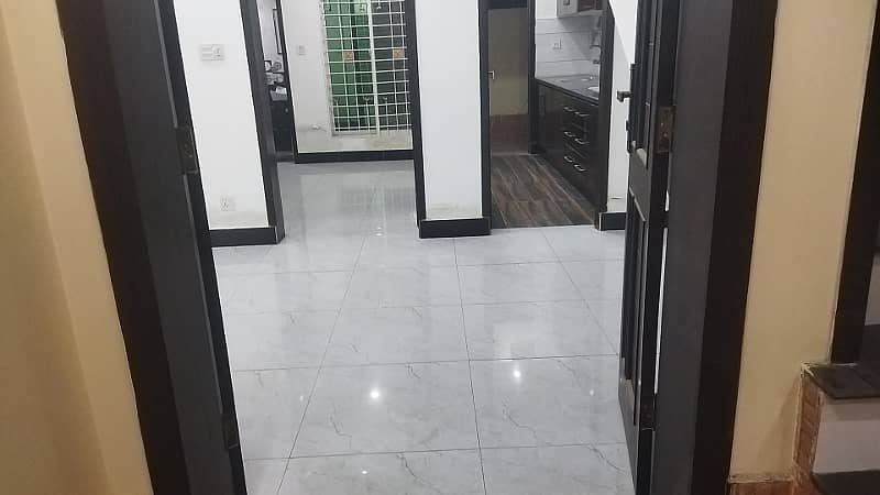 5 marla lower portion available for rent in shadaab garden main ferozpur road Lahore lahore 20
