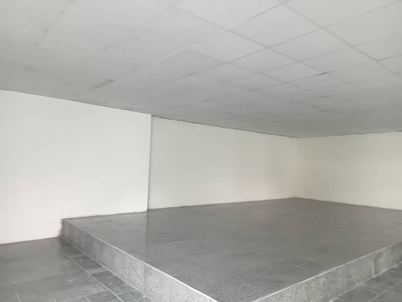 CANTT,COMMERCIAL OFFICE FOR RENT GULBERG GARDEN TOWN SHADMAN JAIL ROAD MALL ROAD LAHORE 10