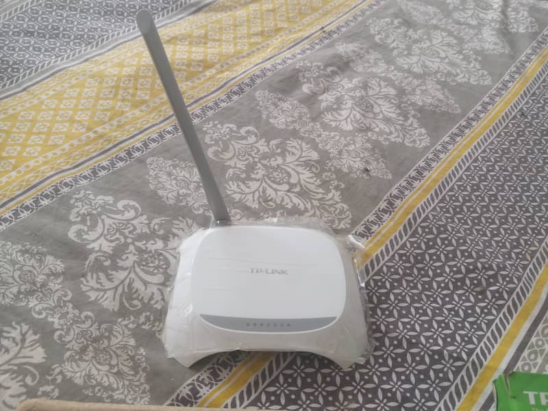 TP Link Router 4