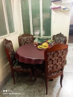 4 Seater Dining Table