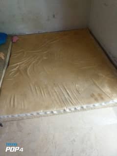 mattress . . 3 year used
