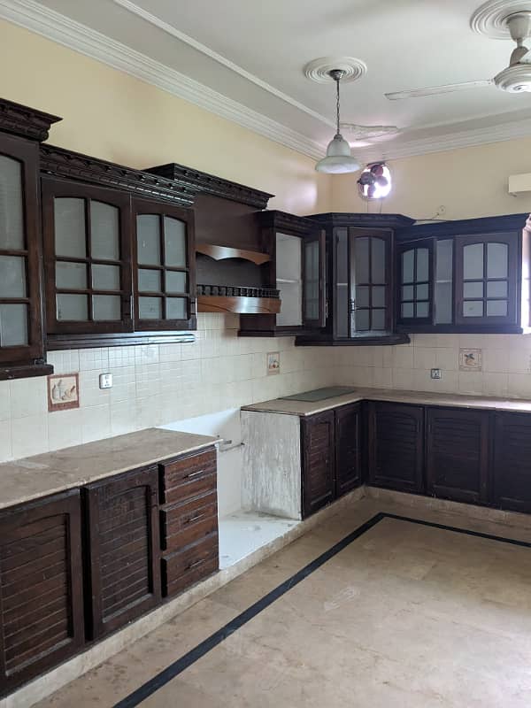 1 Kanal Upper Portion House for Rent in Airport Housing society 3