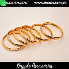 4 gold bangles 26g 0