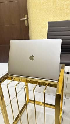 MacBook Pro 2019 i9