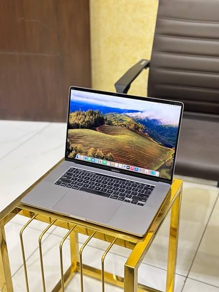 MacBook Pro 2019 i9 2