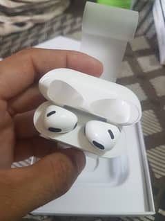 airpod, airbud, fast charger