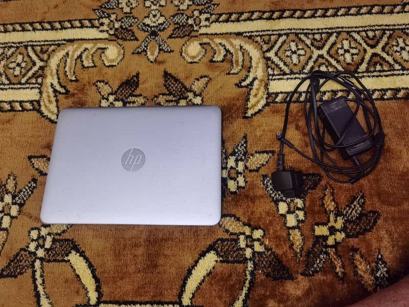 Hp EliteBook 840 g3 Core i5 6th Generation without battery (Read Add} 0
