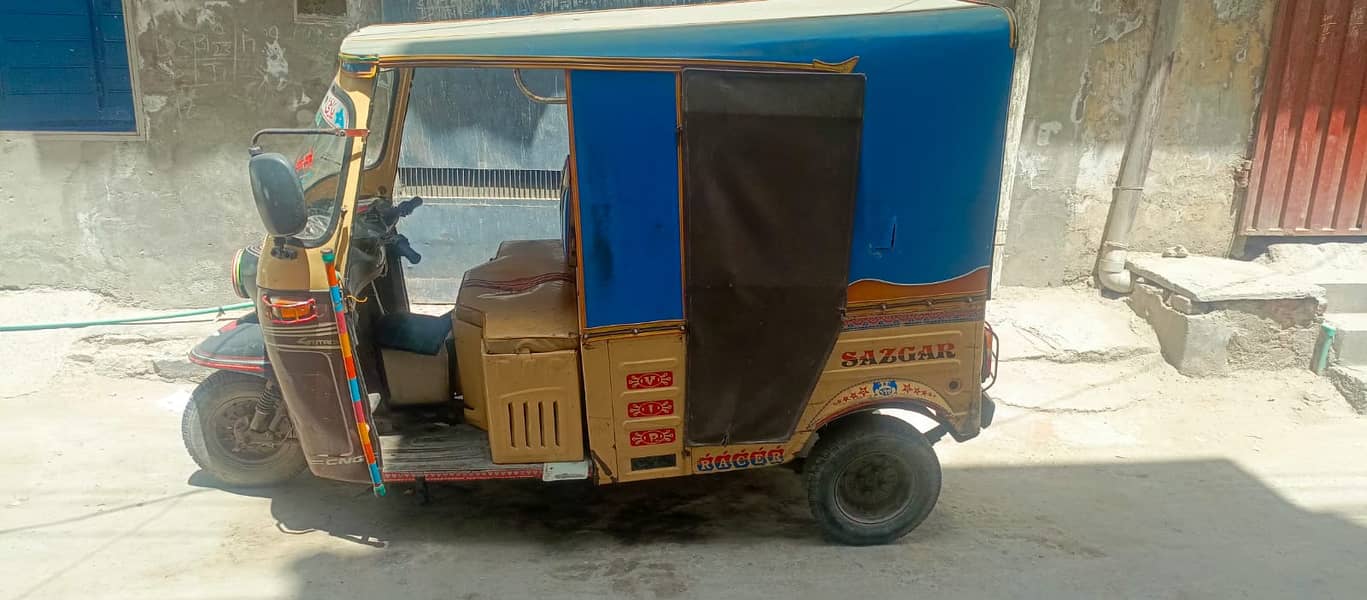 Sazgar auto rickshaw 3