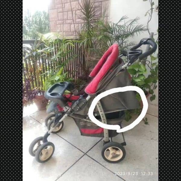 Baby stroller (pierre cardin) 6