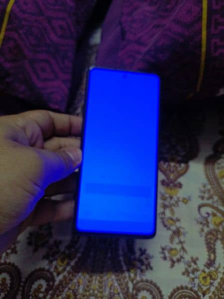 urgent sell samsung s20fe with box non pta burn in screen 7