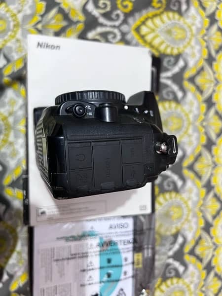 Nikon D7100 Body Only 7