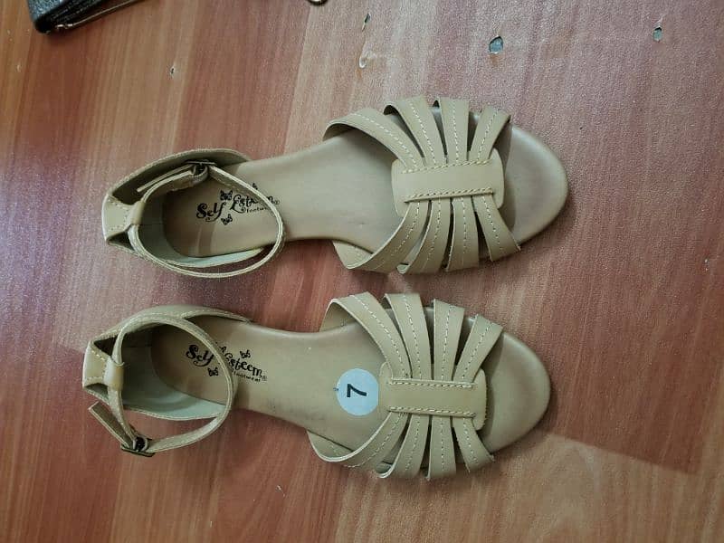 Branded Sandals 8