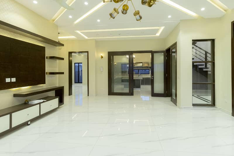 Modern Design 01 Kanal Brand New House Is Available For Sale In DHA Phase-7 9