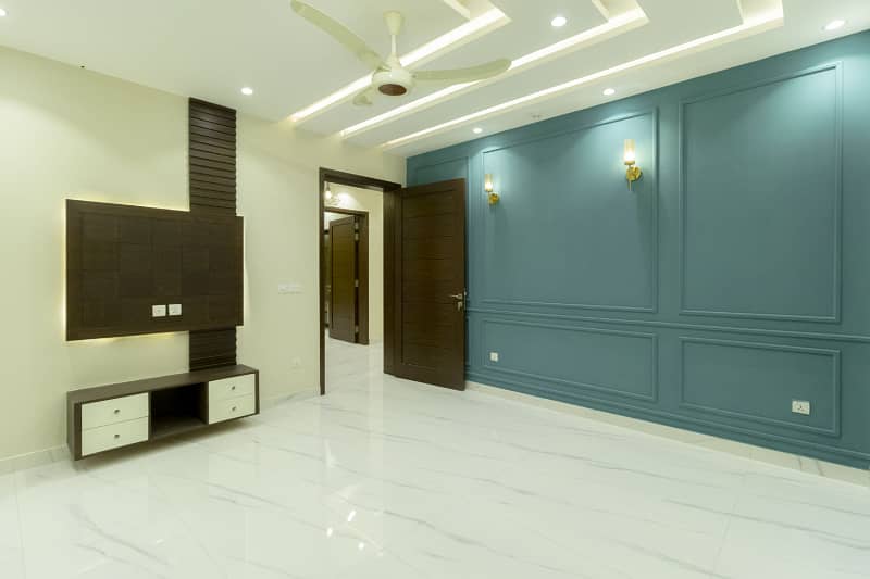 Modern Design 01 Kanal Brand New House Is Available For Sale In DHA Phase-7 42