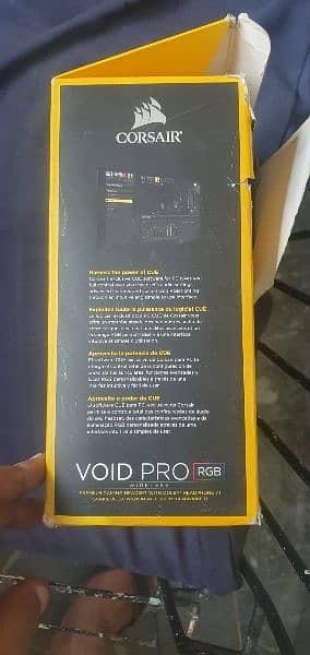 Corsair void Pro wireless  RGb gaming headphones 2