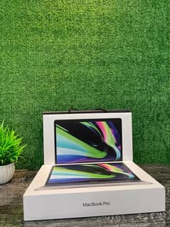 Macbook Pro 2020 M1 Chip 13”inch 8Gb Ram 512Gb Ssd