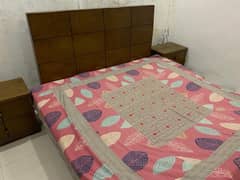 King Size bed for sale (without mettress)