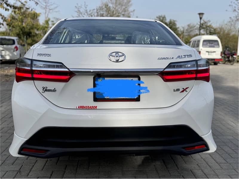 Toyota Altis Grande 2023 0