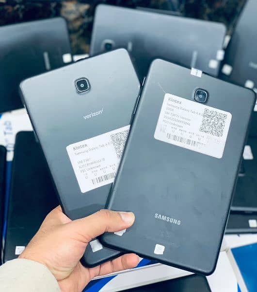 Samsung Galaxy Tab A 2018 8inch ips display
2gb ram
32gb rom 2