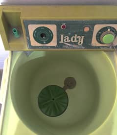 Lady Washing Machine in Excellent working condition