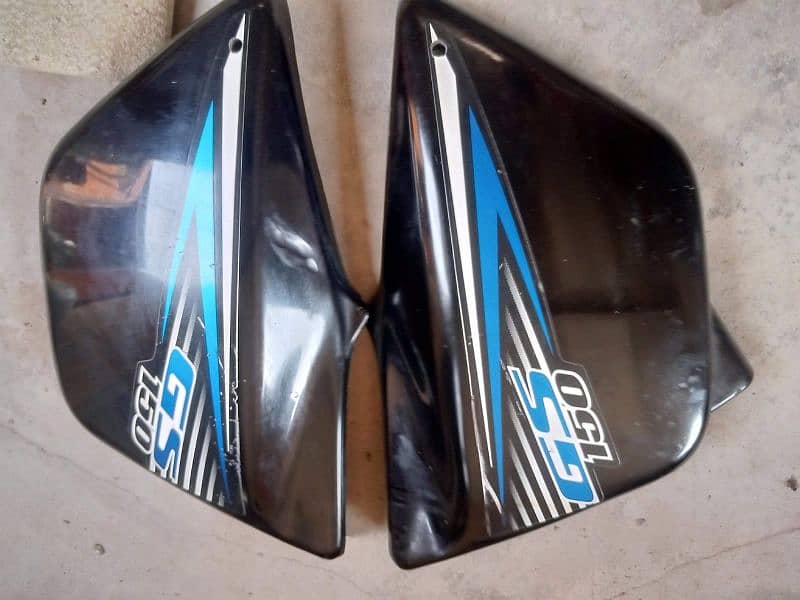 GS 150 Fuel tank and Side covers / tanki or tape 2017 3