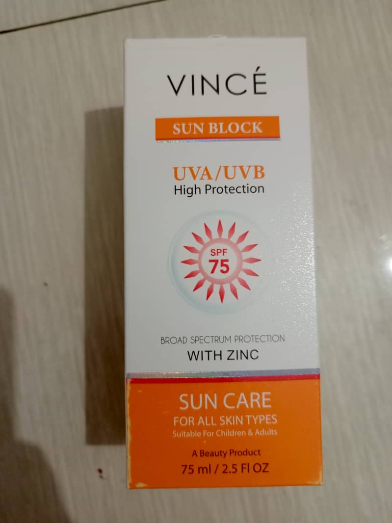 Vince Sunblock SPF 75 for dry skin 1
