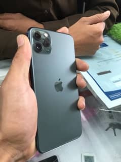 iPhone 11 Pro Max waterpack