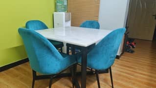 marble top 4 seater dining table