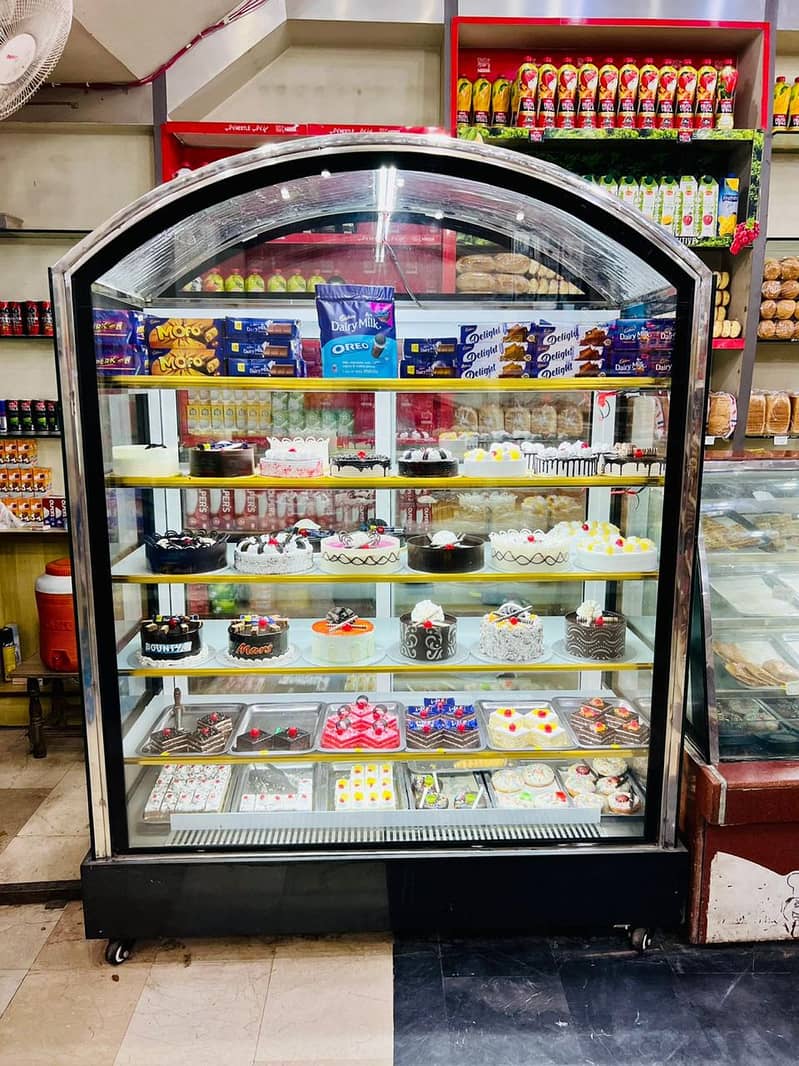 cake chiller/ bakery hotcase/ sweet counter / biscuit counter 1