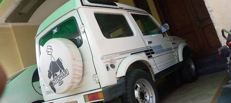 pothar jeep 2000model Rawalpindi ka number 03024201959 is number par 11